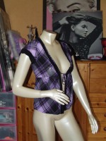 petit top taille 36 38 à 3 euros